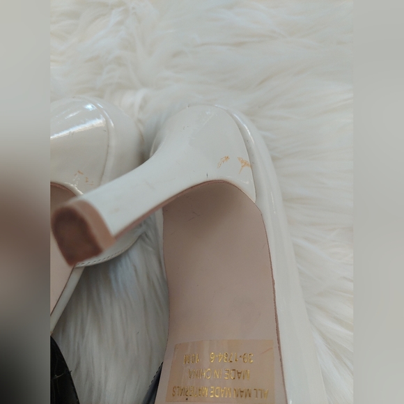 Black and white shoes with 2 clutches - Picture 7 of 13